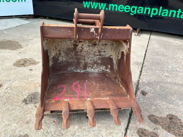 48" digging bucket....65mm pins....291kp. 398401687
