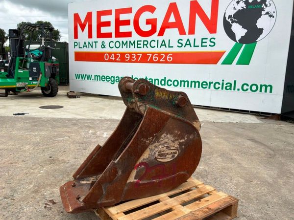 24" Strickland digging Bucket........65mm pins.... 398541319