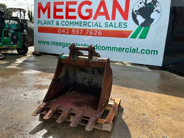 36" Rhinox digging bucket........65mm pins.......2 398586380