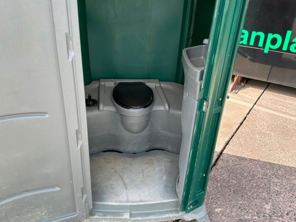 Portable Toilet. Self build / Builders Portaloo... 398586539