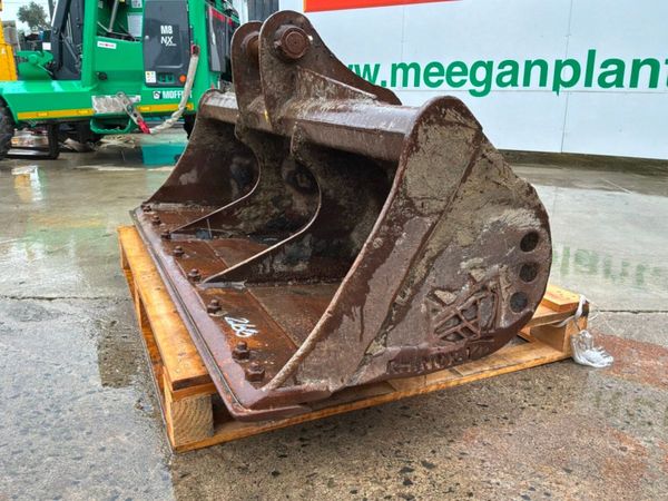 60" Rhinox grading bucket......50mm pins   266kp 398652669