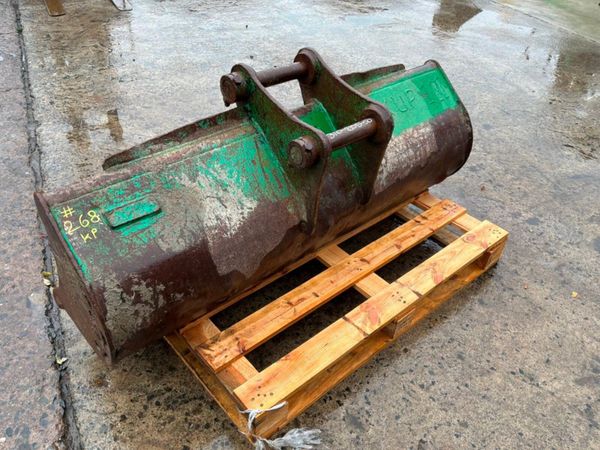 60" Strickland  grading bucket......50mm pins    2 398661918