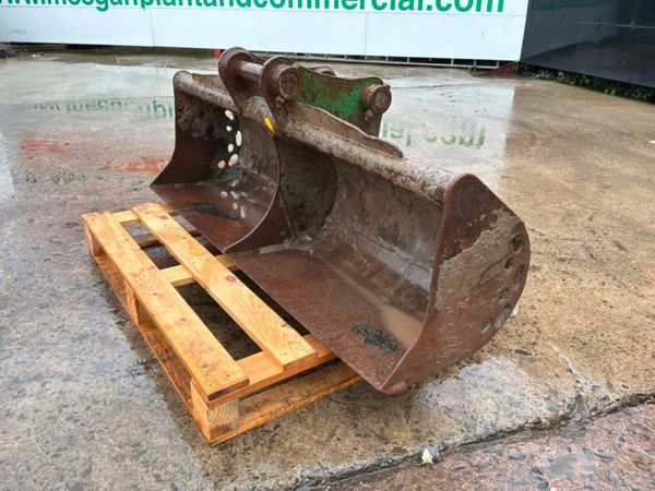 60" Strickland  grading bucket......50mm pins    2 398661924