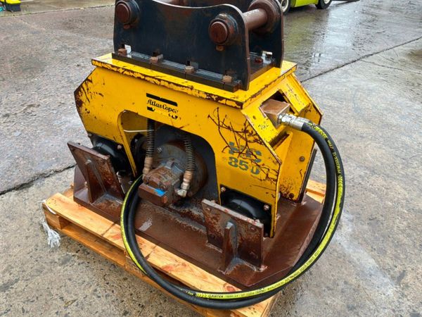 Atlas Copco HC 850 Wacker plate......65mm cradle.. 398685497