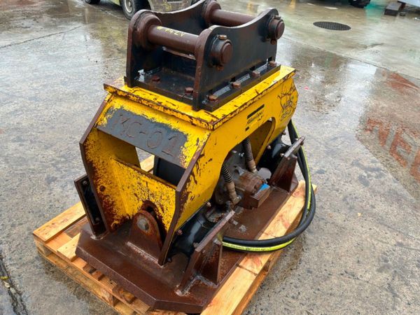 Atlas Copco HC 850 Wacker plate......65mm cradle.. 398685500