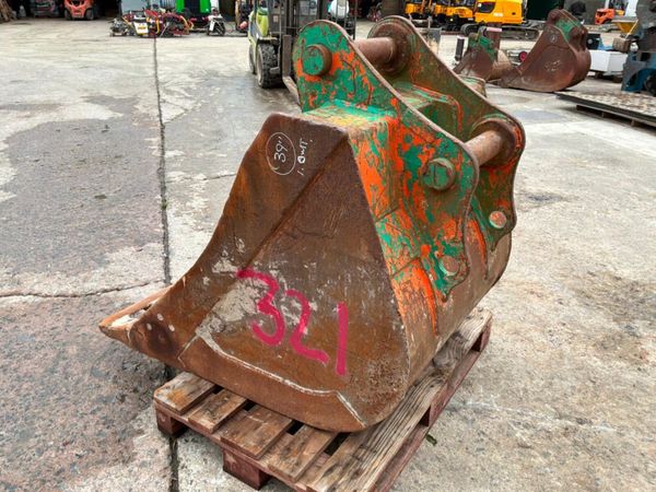 40" digging bucket.......80mm pins / 20 tonne   32 398629041