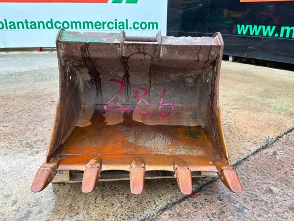 48" Scoop digging bucket......65mm pins.....286kp. 398629052