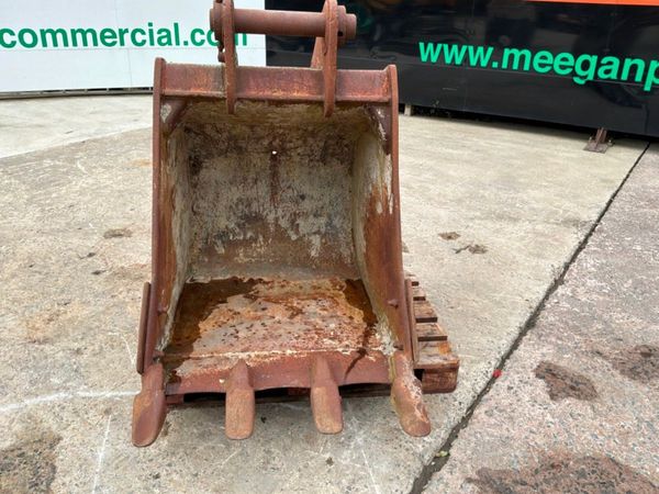 36" Geith digging bucket....80mm pins / 20 tonne.. 398629079