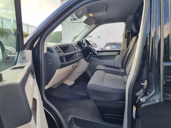 Volkswagen Transporter 2020 398630858