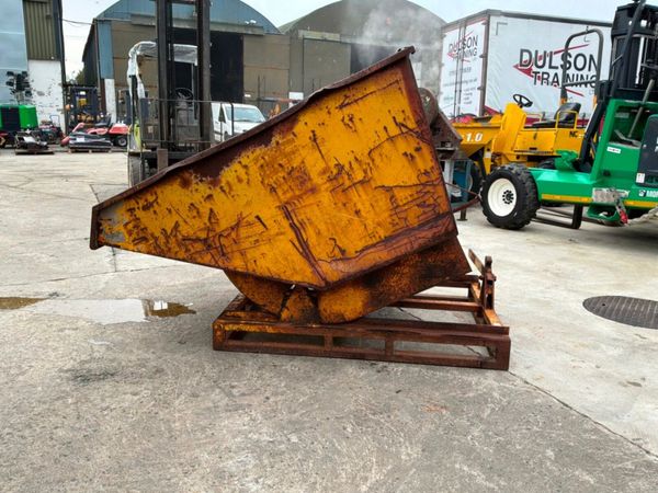 Self tip fork lift tipping skip.......228kp. 398631475