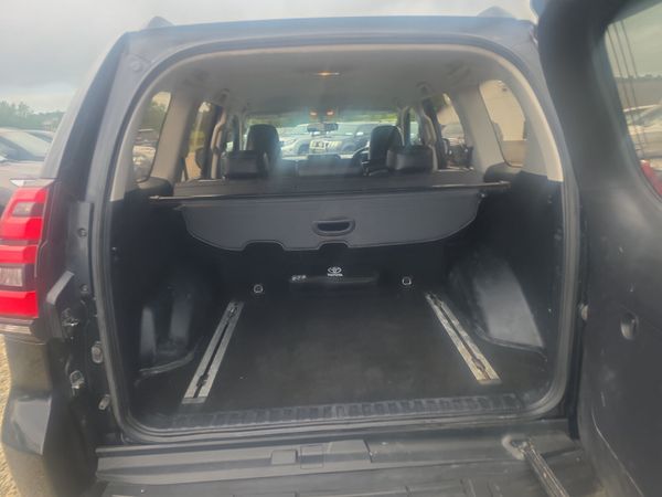 Toyota Land Cruiser LC Business Class 204Bhp 398773838