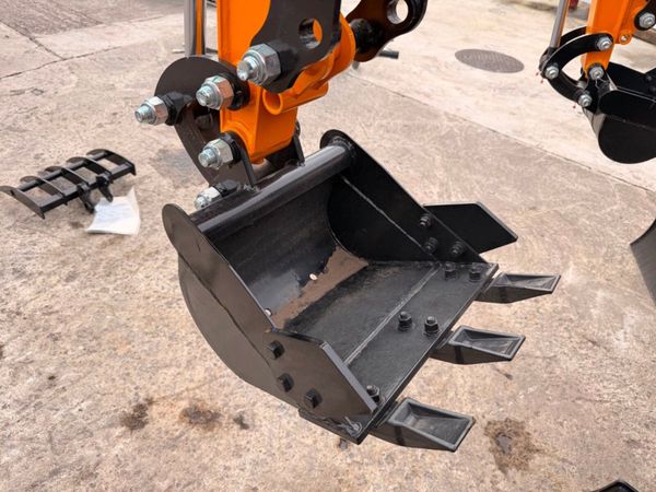 2026 CapTok CK16PD Micro Digger...4,350 euros + va 398775825