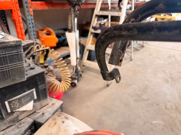 STIHL FW20 Consaw Trolley + Water Tank  For Repair 398778199