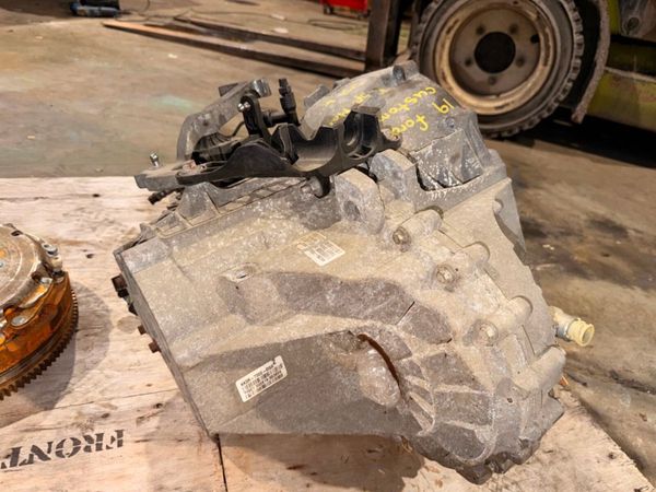 2019 Transit Custom Gearbox  DAMAGED  Parts/Repair 398788952