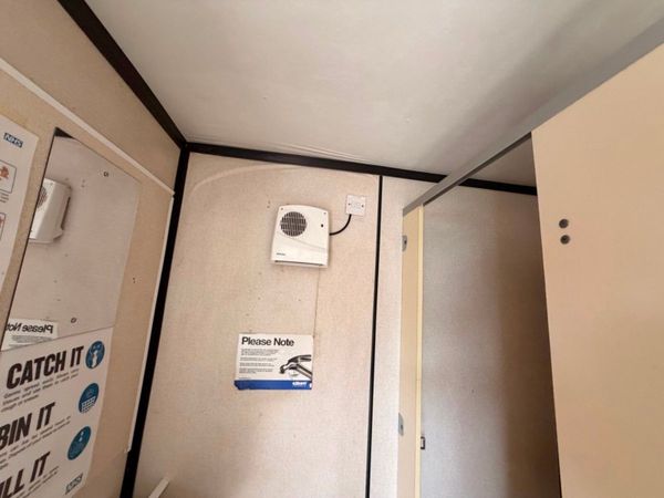 16.5ft x 9ft Male & Female Toilet Block ....3733 398788990