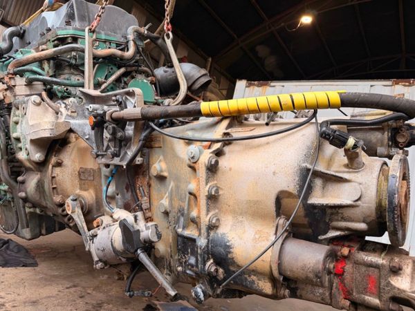 2008 Volvo FM D13B360 Engine + Manual Gearbox + PT 398789031