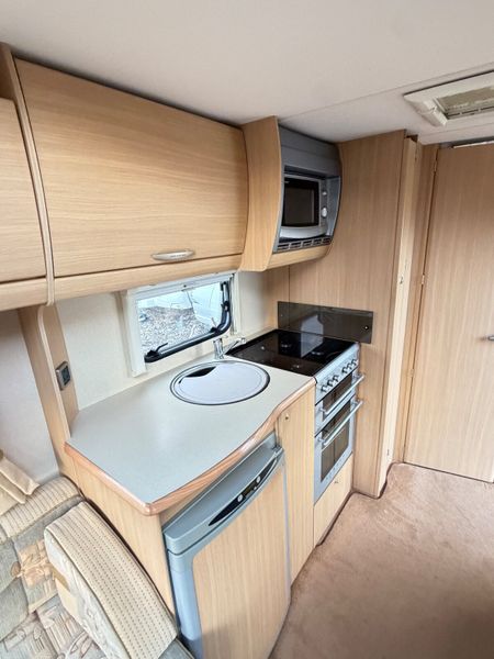 ✨BARGAIN 2008 ABBEY SAFARI 2 BERTH✨ 398707458