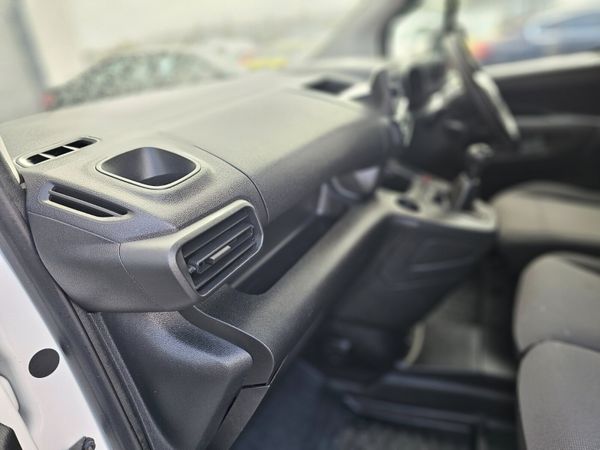 CITROEN BERLINGO // 3 SEATS // 07/27 CVRT 398859369