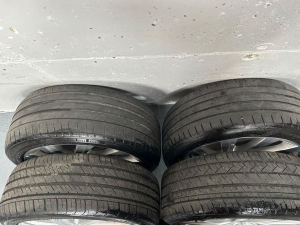 Skoda High Line Alloys 18” 399032444