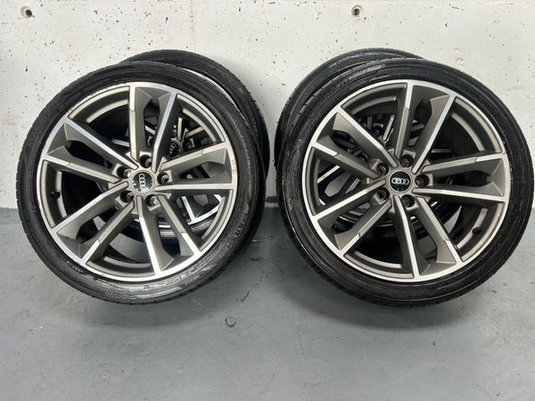 Audi A4 S-Line Alloys 19” 399032552