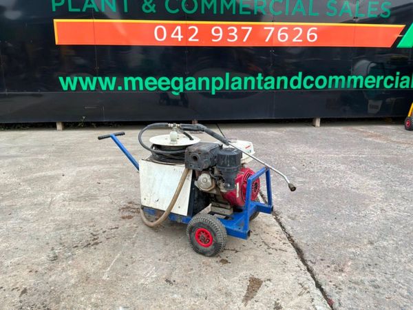 Honda power / pressure  washer....cat pump   835t. 399154969