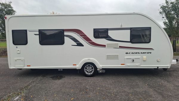 Swift Caernarfon Island Bed Caravan 399155393
