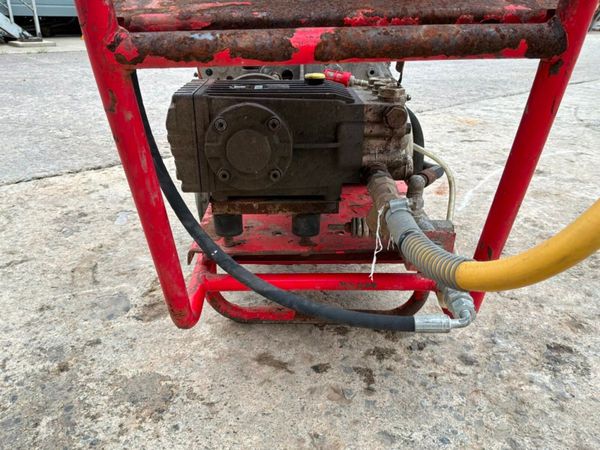 2018 Yanmar Diesel pressure washer.....interpump. 399130048