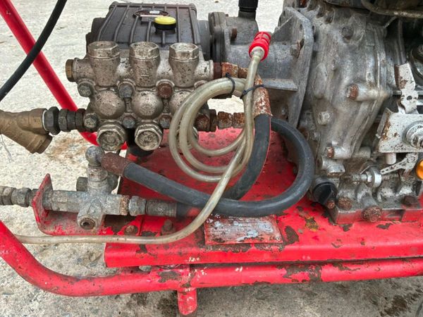 2018 Yanmar Diesel pressure washer.....interpump. 399130049