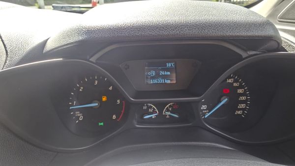 Ford Transit 2018 399288362