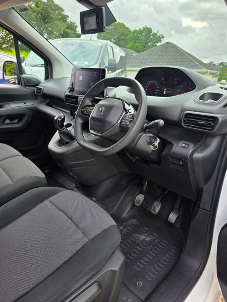 Peugeot Partner 2019 399204507