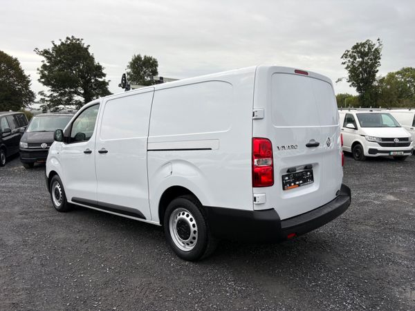 Vauxhall Vivaro 399232747