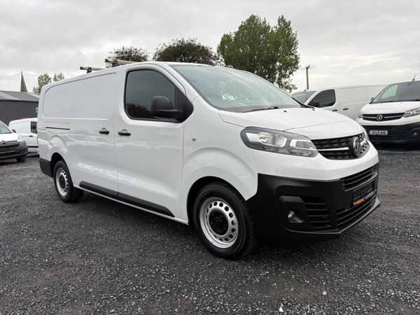 Vauxhall Vivaro 399232760