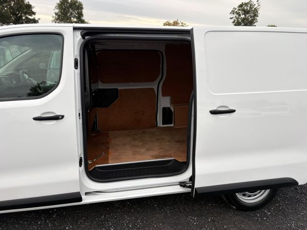 Opel Vivaro 399233588