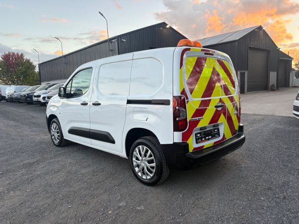Citroen Berlingo 399235520