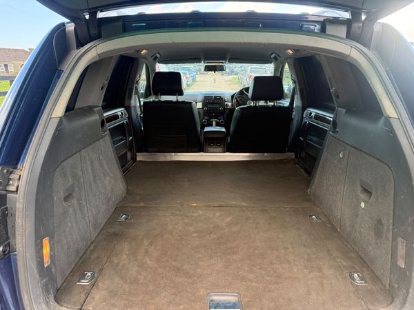 08 Volkswagen Touareg Spotless****** 399319236