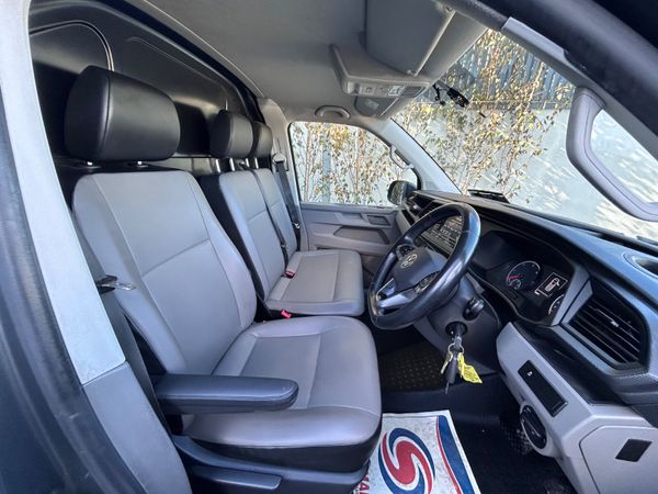 2021 Volkswagen Transporter - AUTO 399482607