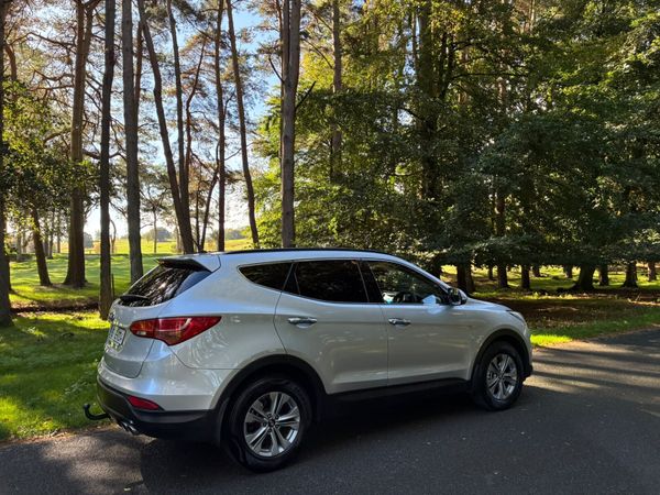 Hyundai Santa Fe 2015 Commercial 399494678