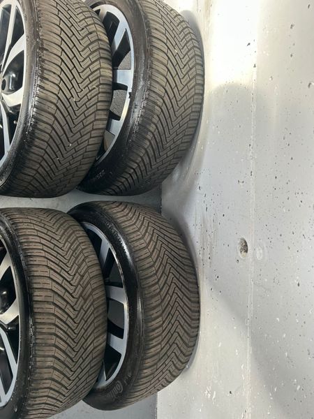 Mercedes AMG Alloys 18” 399403595