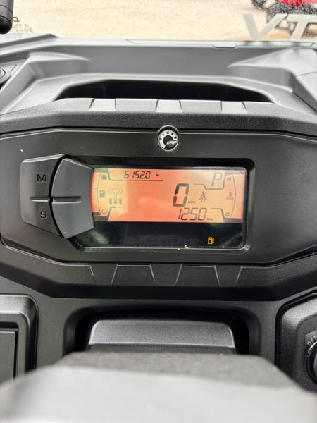 2022 Can-Am Traxter HD9 399410015