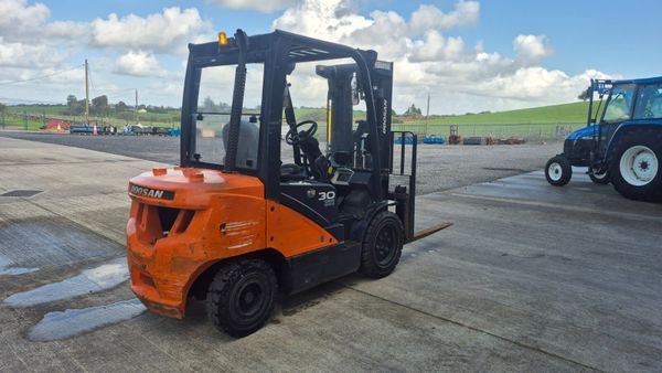 Doosan forklift 399413313