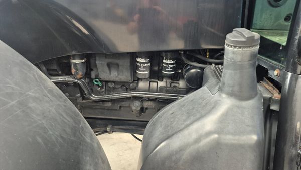New Holland T7550 399778212