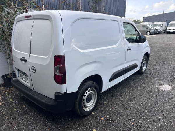 2023 Opel Combo - Great value 399840009