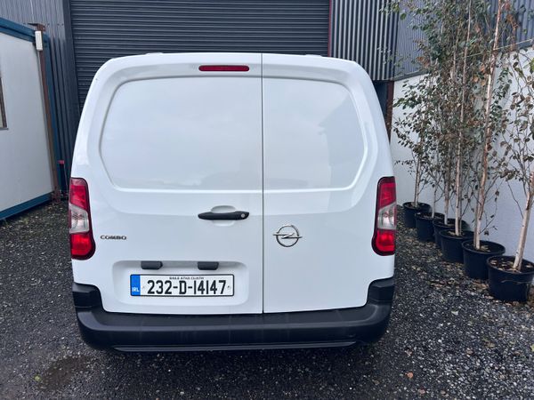 2023 Opel Combo - Great value 399840018