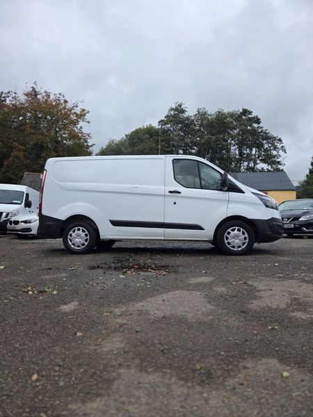Stunning Ford Transit Custom New DOE 399863381