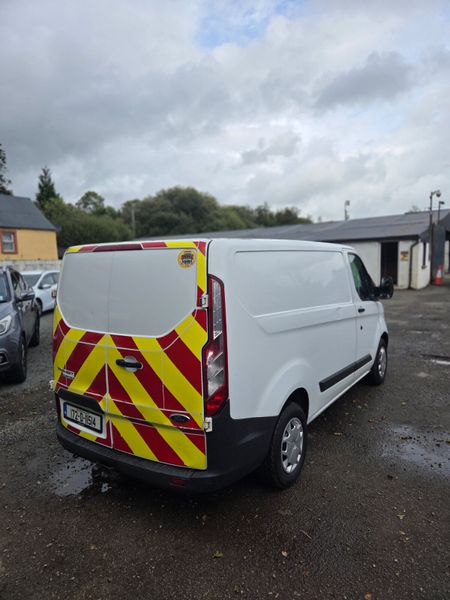 Stunning Ford Transit Custom New DOE 399863392