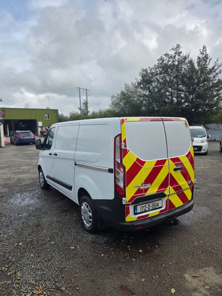 Stunning Ford Transit Custom New DOE 399863401