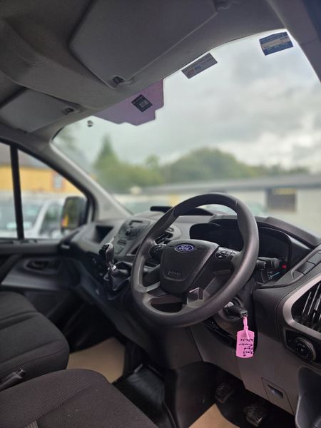 Stunning Ford Transit Custom New DOE 399863403