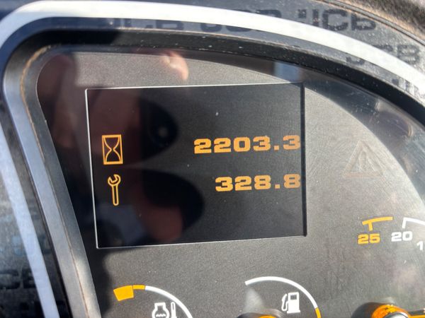 2022 JCB 531-70 AGRI   (2203 HOURS) 399812348