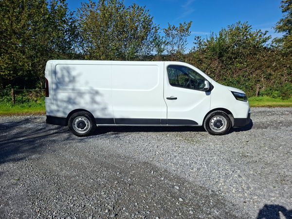 Nissan Primastar 221 LWB 2.0L...New Model 399942484