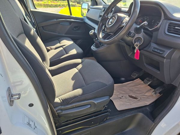 Nissan Primastar 221 LWB 2.0L...New Model 399942604